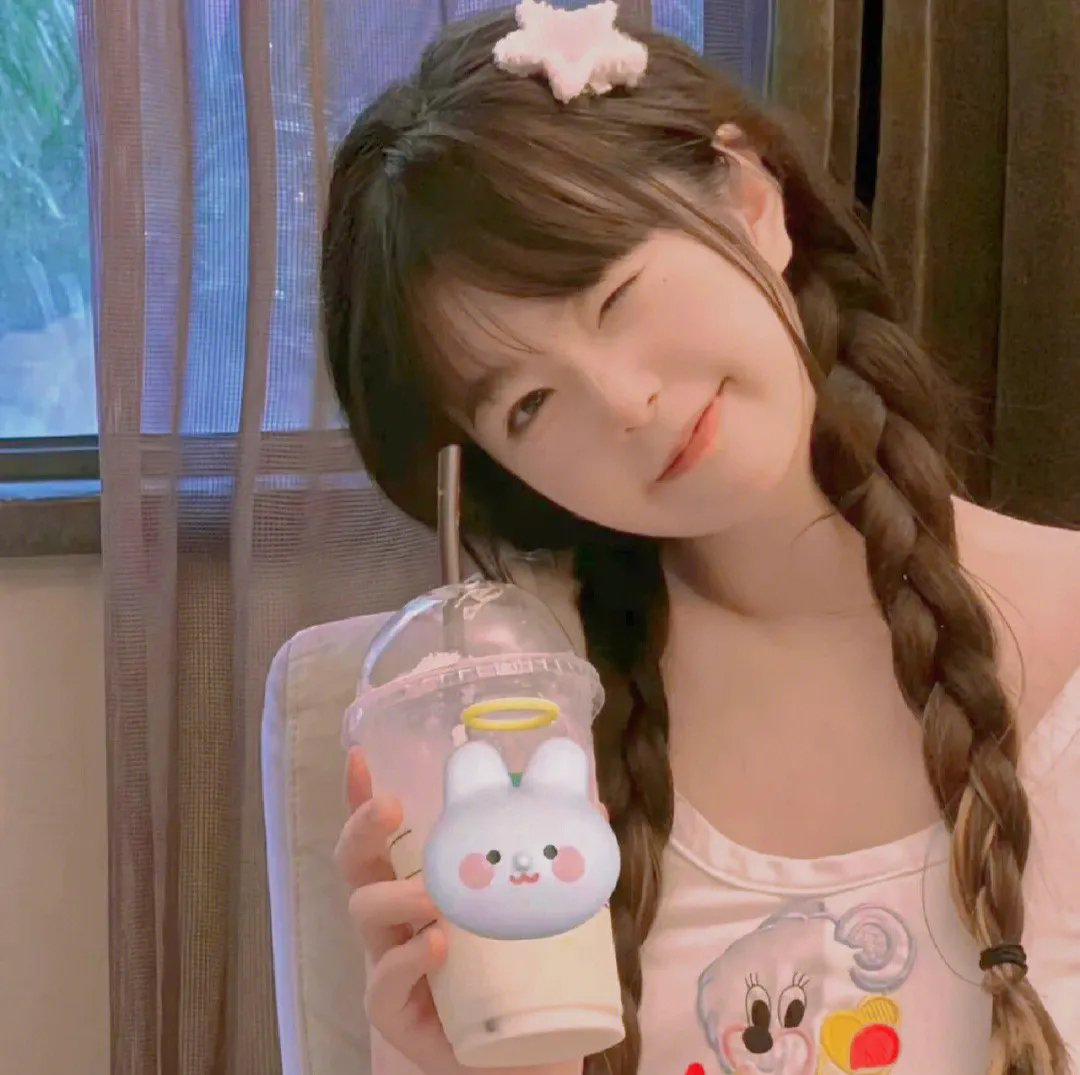 我看见弹幕后，全员剧情崩了